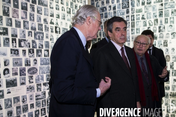 François FILLON visite le Mémorial de la Shoah à Paris