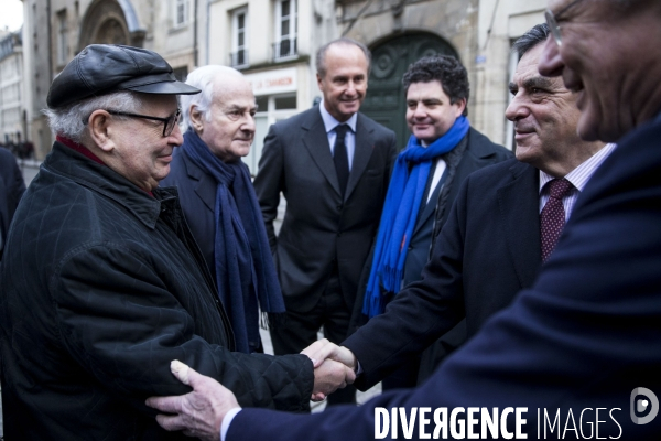 François FILLON visite le Mémorial de la Shoah à Paris