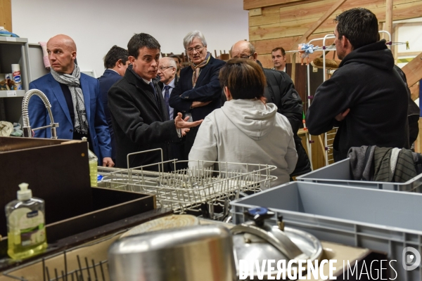 Manuel Valls à Lamballe. Campagne des Primaires citoyennes.