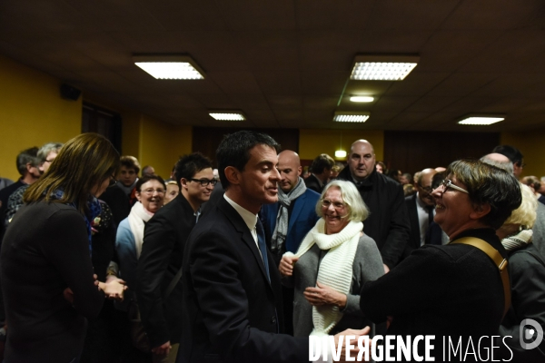 Manuel Valls à Lamballe. Campagne des Primaires citoyennes.