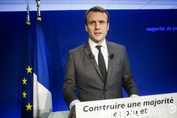 Conférence de Presse de Emmanuel Macron dans ses locaux de campagne Conférence de Presse de Emmanuel Macron dans ses locaux de campagne