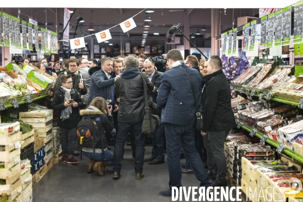 Emmanuel MACRON dans le METRO