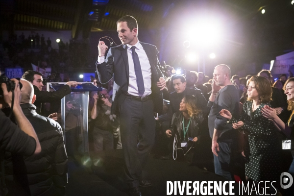Benoît Hamon en meeting à Paris