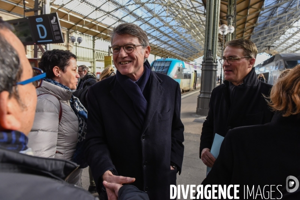 Vincent Peillon à Tours. Campagne pour les Primaires citoyennes.