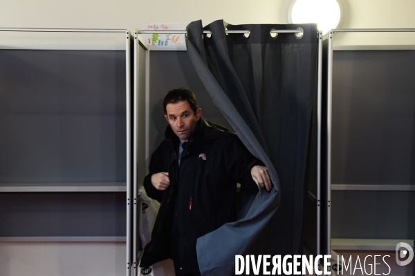 Vote de Benoît Hamon pour le 1er tour des Primaires citoyennes.