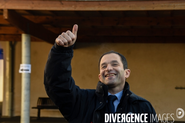 Vote de Benoît Hamon pour le 1er tour des Primaires citoyennes.