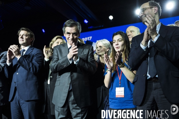 Meeting de François Fillon à la Villette.