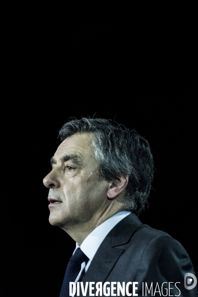 Meeting de François Fillon à la Villette.