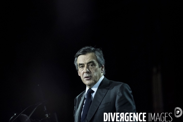 Meeting de François Fillon à la Villette.