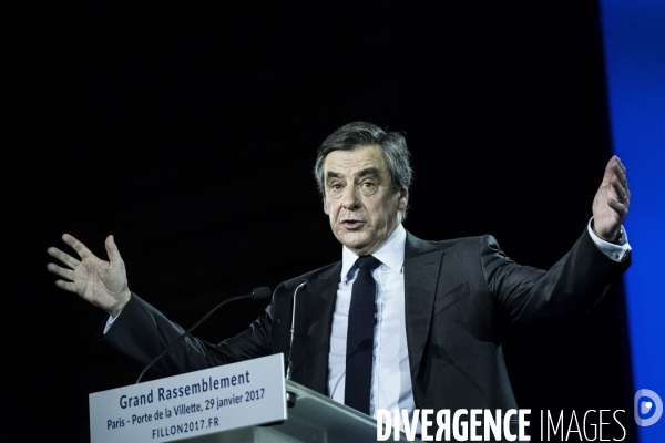 Meeting de François Fillon à la Villette.