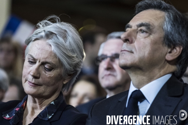 Meeting de François Fillon à la Villette.