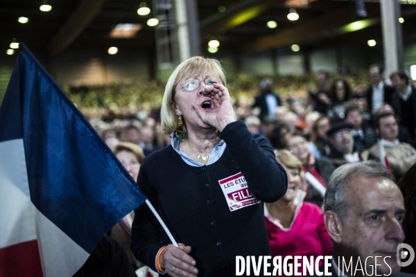 Meeting de François Fillon à la Villette.