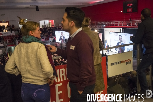 Benoit HAMON en meeting à Lille