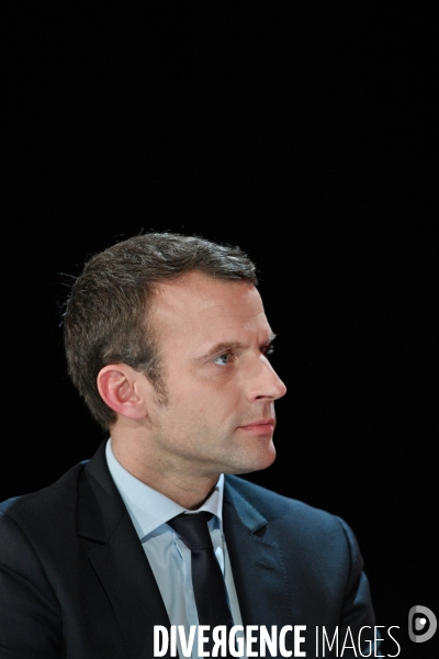 Emmanuel Macron invité par la Fondation Abbé Pierre