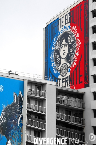 Liberte,egalite,fraternite, le mur peint de l artiste Obey