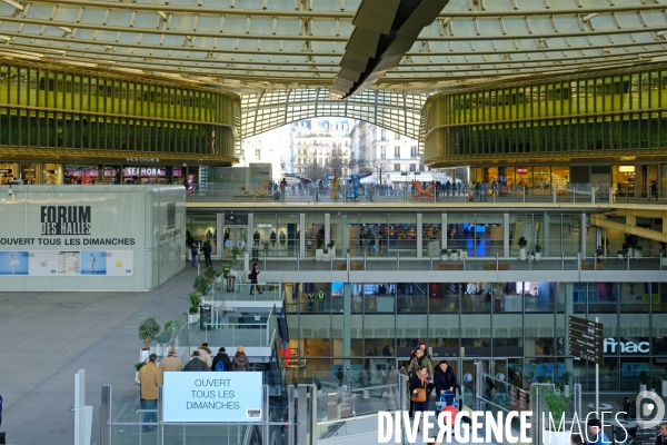 Illustration Janvier2017.Le forum des halles ouvert le dimanche.La canopee