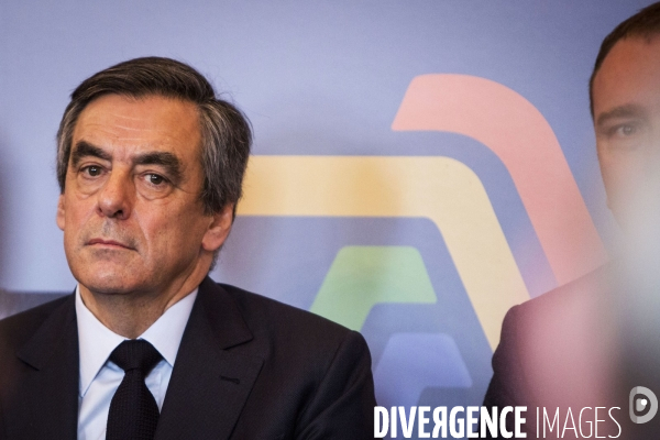 Déplacement de François FILLON dans les Ardennes.