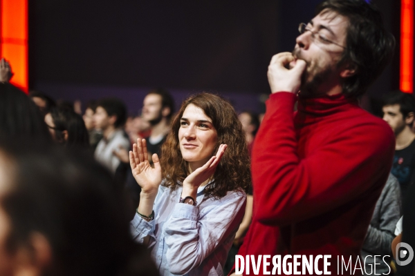 Meeting en hologramme de Jean-Luc Mélenchon à Aubervilliers