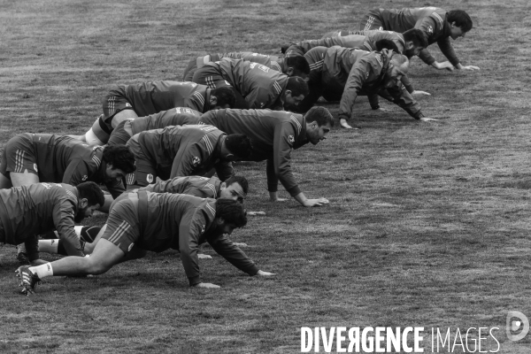 Rugby. Le XV de France à l entraînement