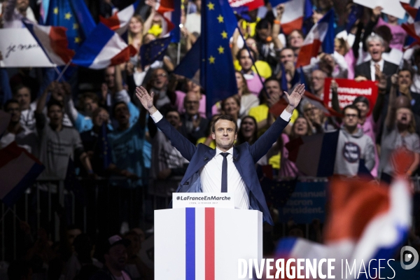 Discours d Emmanuel Macron, le leader du mouvement En Marche! et candidat à l élection présidentielle de 2017, au palais des sports de Lyon.