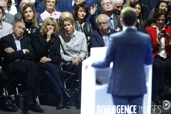 Discours d Emmanuel Macron, le leader du mouvement En Marche! et candidat à l élection présidentielle de 2017, au palais des sports de Lyon.