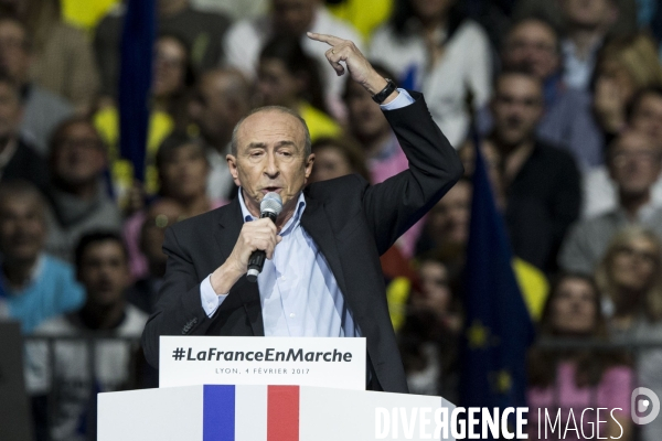Discours d Emmanuel Macron, le leader du mouvement En Marche! et candidat à l élection présidentielle de 2017, au palais des sports de Lyon.