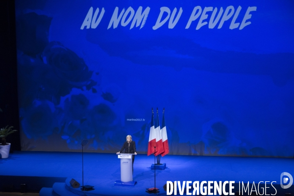 Les assises présidentielles de Marine LE PEN, candidate à l élection présidentielle de 2017 pour le rassemblement Bleu Marine.