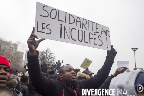 Rassemblement contre les violences policières à Bobigny