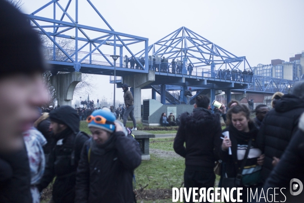 Rassemblement contre les violences policières à Bobigny