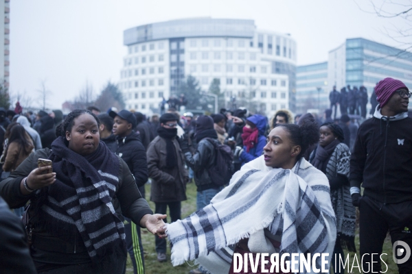 Rassemblement contre les violences policières à Bobigny