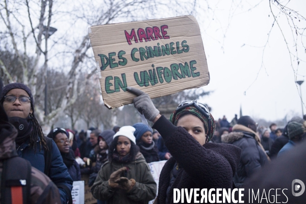 Rassemblement contre les violences policières à Bobigny