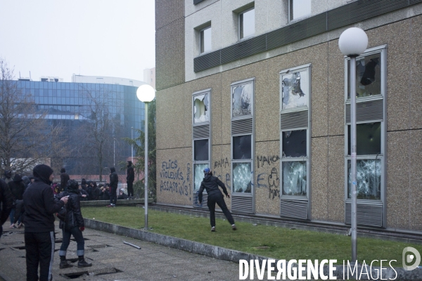 Rassemblement contre les violences policières à Bobigny