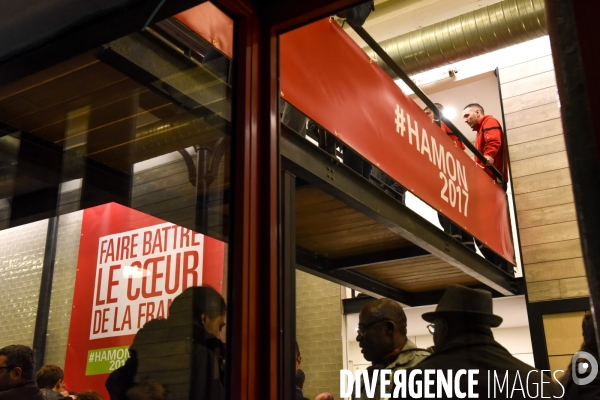 Inauguration du QG de Benoît Hamon