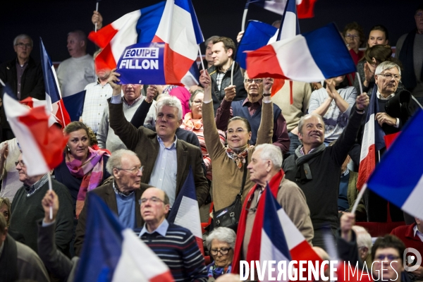 Meeting de François FILLON à Compiègne sur le thème de la sécurité