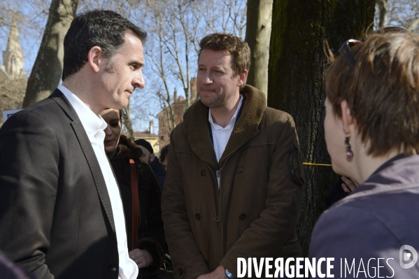 Yannick Jadot, candidat écologiste en visite à Grenoble