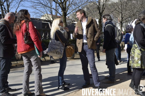 Yannick Jadot, candidat écologiste en visite à Grenoble