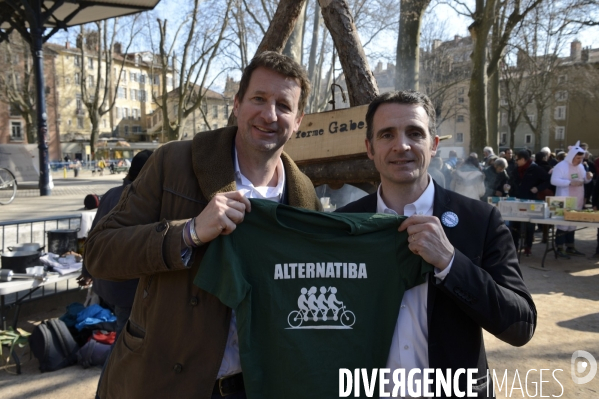 Yannick Jadot, candidat écologiste en visite à Grenoble