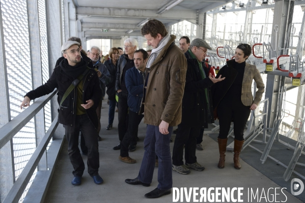 Yannick Jadot, candidat écologiste en visite à Grenoble