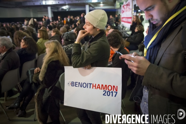 Benoît Hamon : meeting de campagne pour la primaire à Montreuil