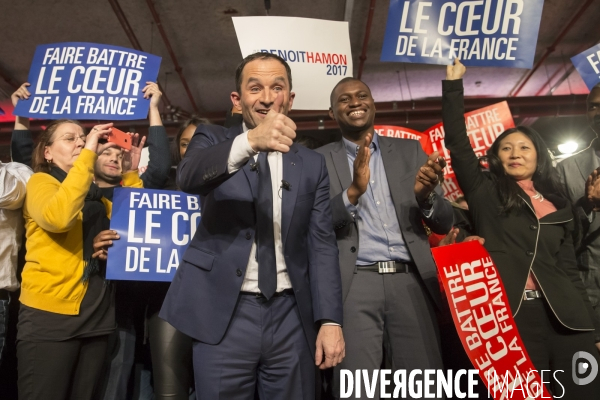 Benoît Hamon : meeting de campagne pour la primaire à Montreuil