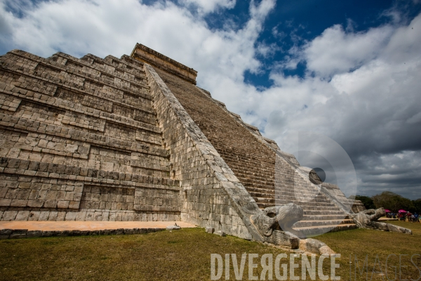 Pyramide de Kukulcán sur le site de Chichén Itzá