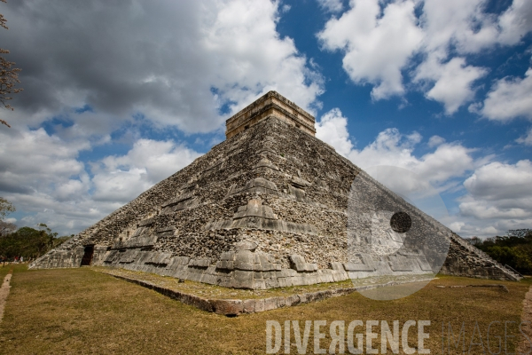 Pyramide de Kukulcán sur le site de Chichén Itzá