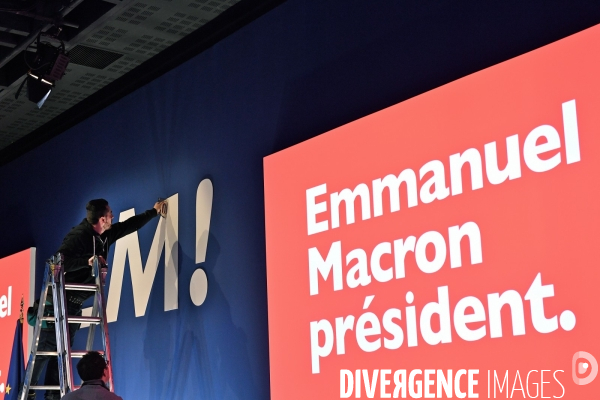 Emmanuel Macron présente son programme présidentiel