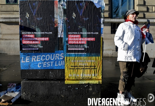 Manifestation de Soutien à François Fillon place du Trocadero