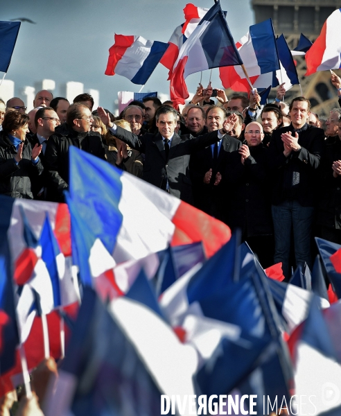 Manifestation de Soutien à François Fillon place du Trocadero