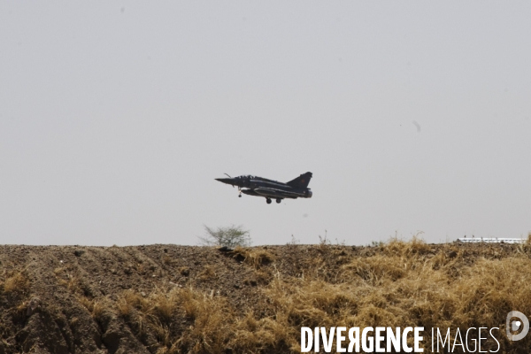 Opération BARKHANE : Base aérienne 172 de N DJAMENA (Tchad)