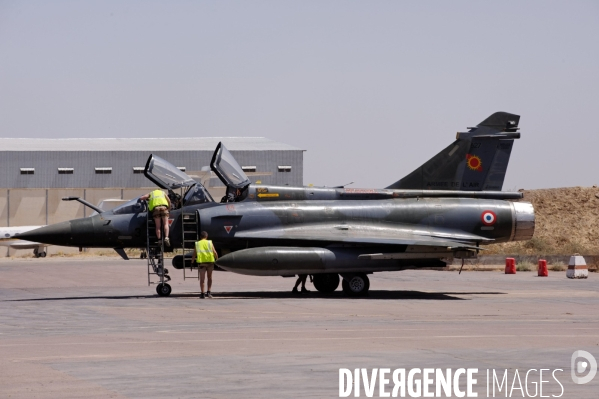 Opération BARKHANE : Base aérienne 172 de N DJAMENA (Tchad)