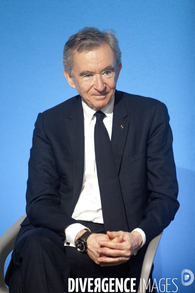 Conférence de presse pour le projet de la Maison LVMH - Arts Talents  Patrimoine au bois de Boulogne avec Francois Hollande, Bernard Arnault et  Franck Gehry par Frédéric GRIMAUD - Photographie FGR0232041 