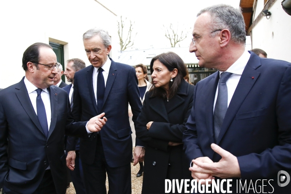 Conférence de presse pour le projet de la Maison LVMH - Arts Talents Patrimoine au bois de Boulogne avec Francois Hollande, Bernard Arnault et Franck Gehry