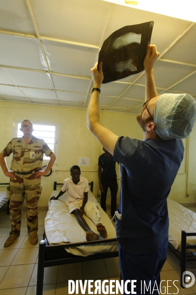 Opération BARKHANE : Tchad - Aide Médicale à la Population